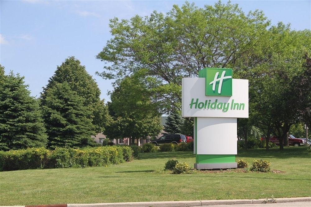 Holiday Inn - מניטווק מראה חיצוני תמונה