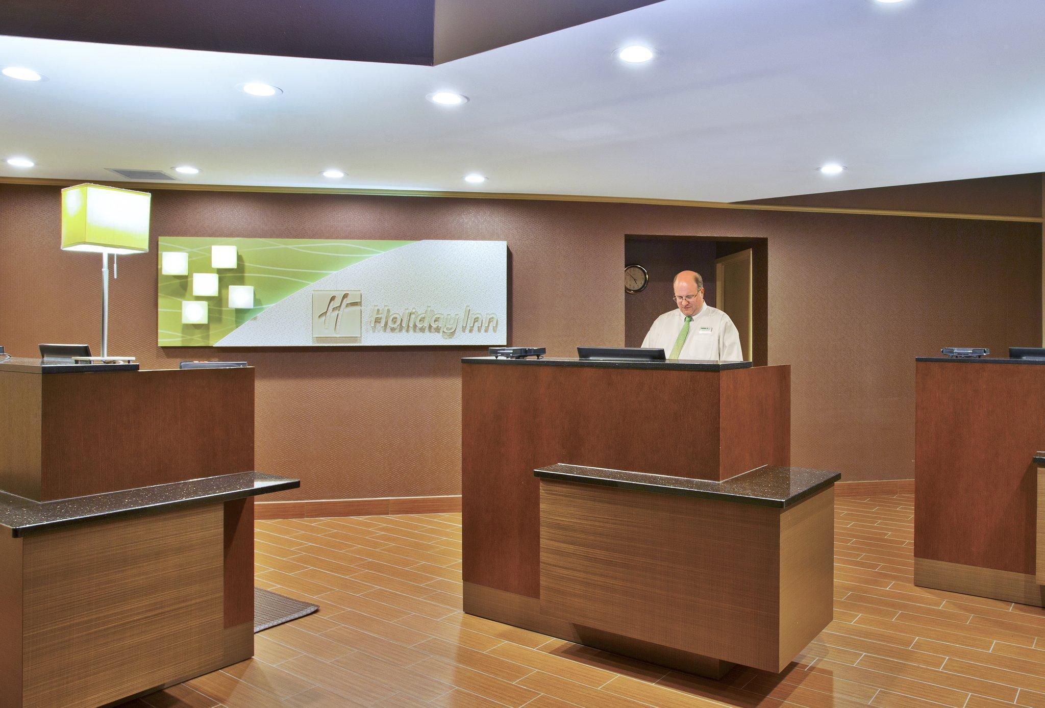 Holiday Inn - מניטווק מראה חיצוני תמונה